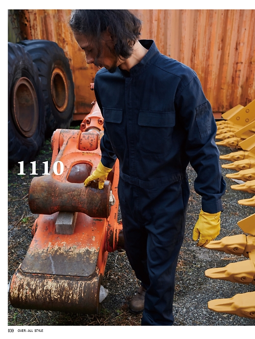 ＫＵＲＥ(クレヒフク),1110,長袖ジャプスーツの写真は2025-26最新カタログ39ページに掲載されています。