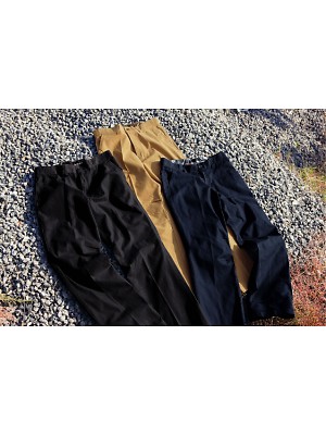 クリックでAZ60220 ワークパンツ(ノータック)のオンラインカタログのページを表示します