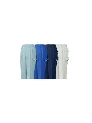 473 ツータックカーゴパンツの関連写真です