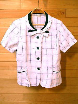 クリックでS59807 オーバーブラウスのオンラインカタログのページを表示します