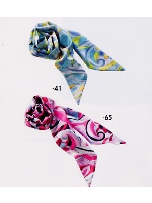 G9131 スカーフの関連写真です